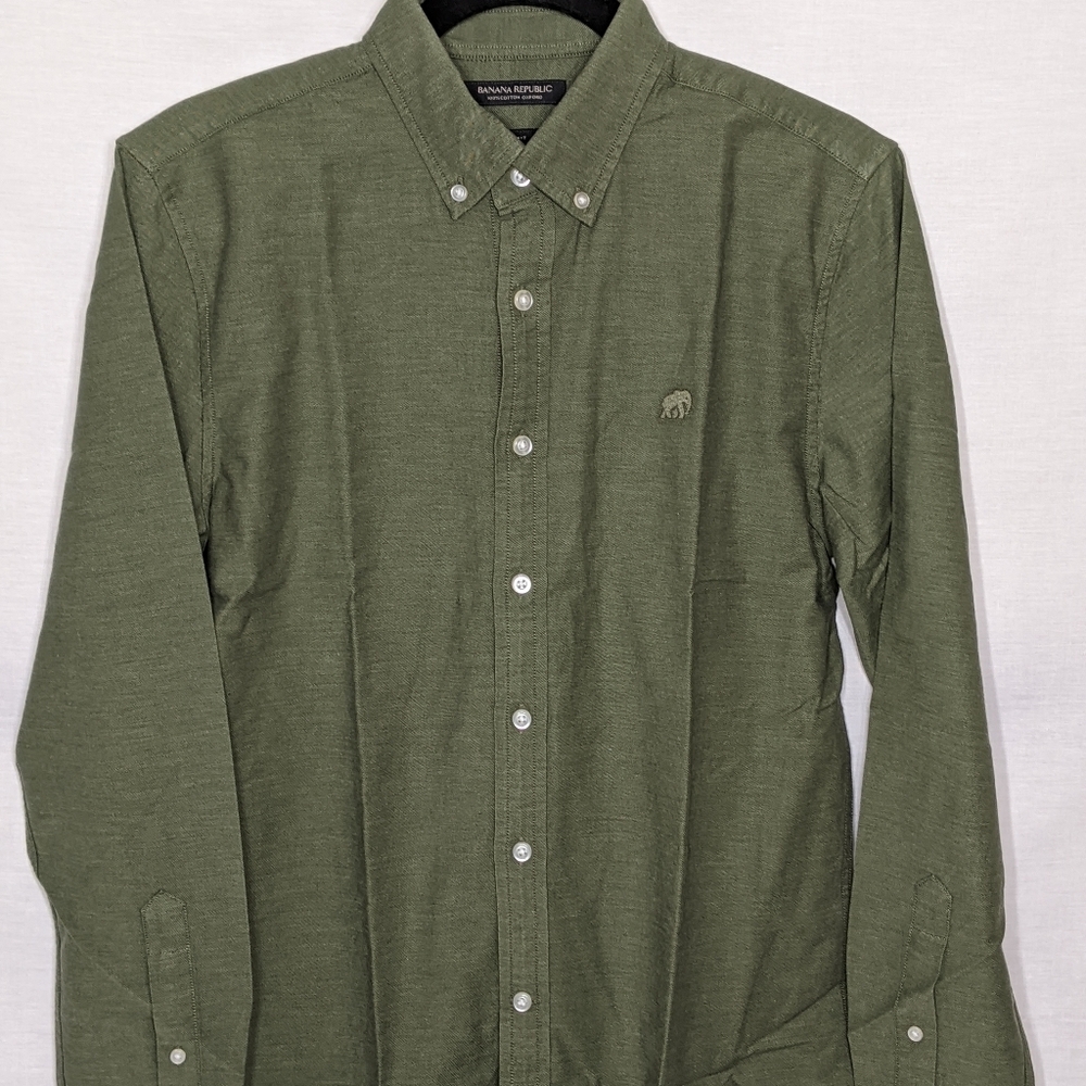 Japan Exclusive Slim-Fit Oxford Cotton Shirt